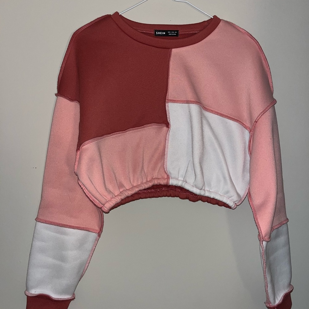 Multi pink shade cropped sweater